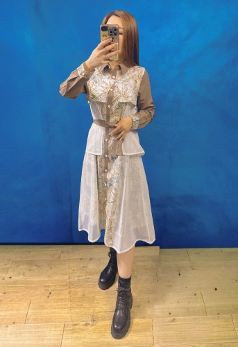 BS539 杏色 2件套 印花拼網格背心＋印花布連身裙